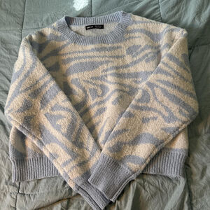 Shein Blue and White Tiger Striped Crop Sweater - Size